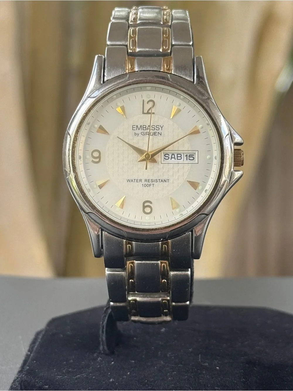 Gruen Embassy Men’s Quartz Day-Date Two-Tone Original Bracelet Cream Dial 40mm